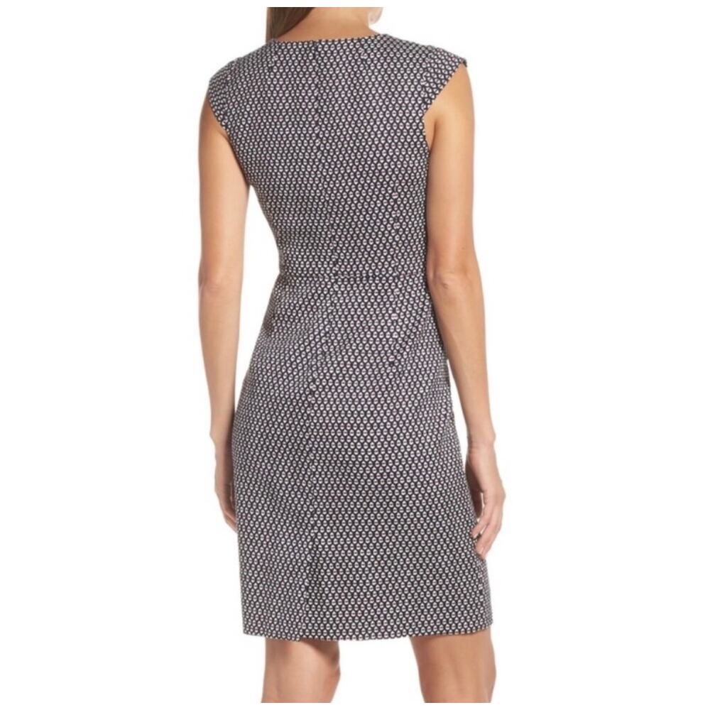 0202 NWT J.Crew Navy Matelasse Cap Sleeve Sheath Dress Size 2 - Picture 2 of 7